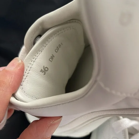 White Givenchy Sneakers - Picture 4 of 6